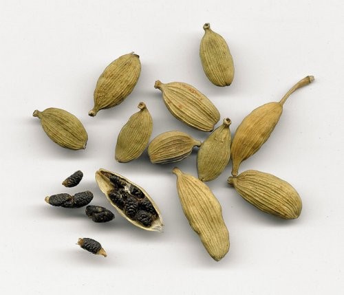 Black Cardamom Pods 400g