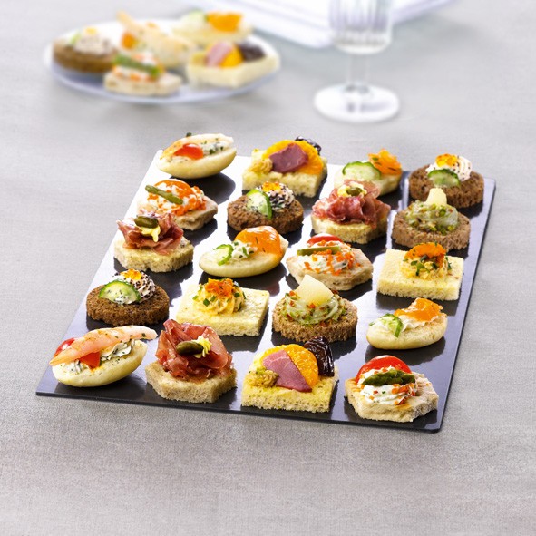 Tipiak Chicago Style Canapes x 48