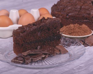 Core Chocolate Fudge Cake p/p 14