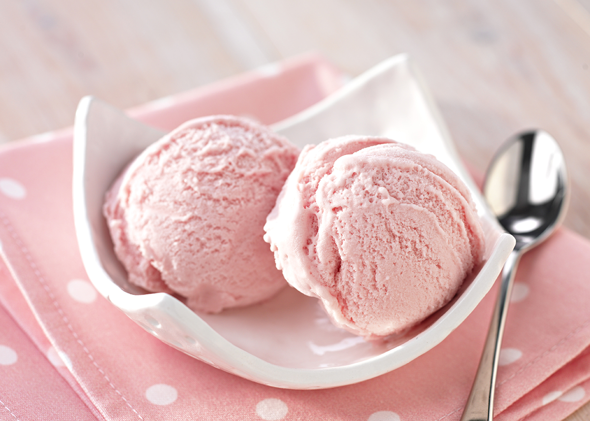 Core Strawberry Ice Cream 4ltr