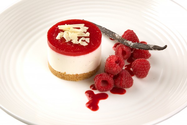 Vanilla & Raspberry Cheesecake Indv x 25