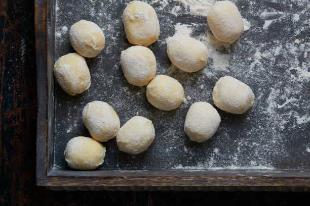 La Tua Black Truffle & Ricotta Gnocchi 3kg