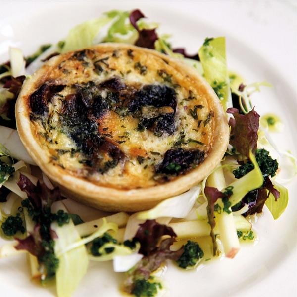 Little & Cull Red Onion & Gruyere Tart 6 x 150g