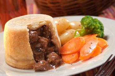Steak and Ale Pudding 8 x 390g