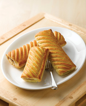 Wrights Unbaked Sausage Rolls 4 x108